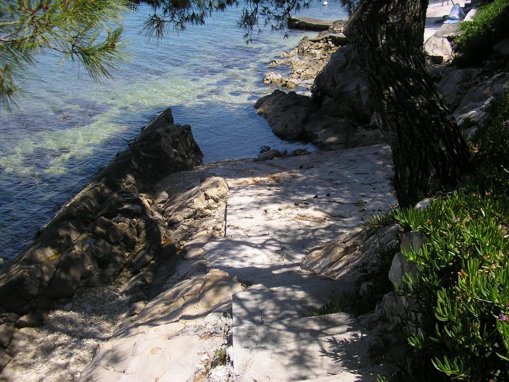 Apartments Viki Trogir Eksteriør bilde