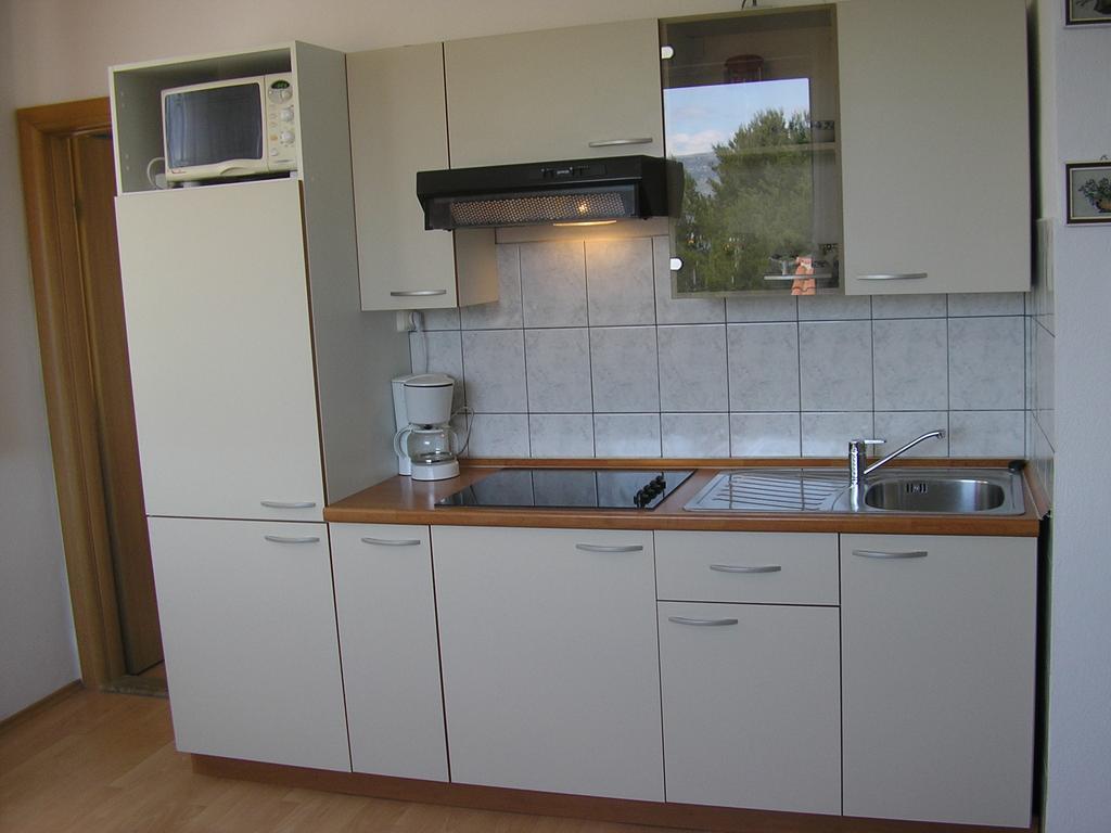 Apartments Viki Trogir Eksteriør bilde