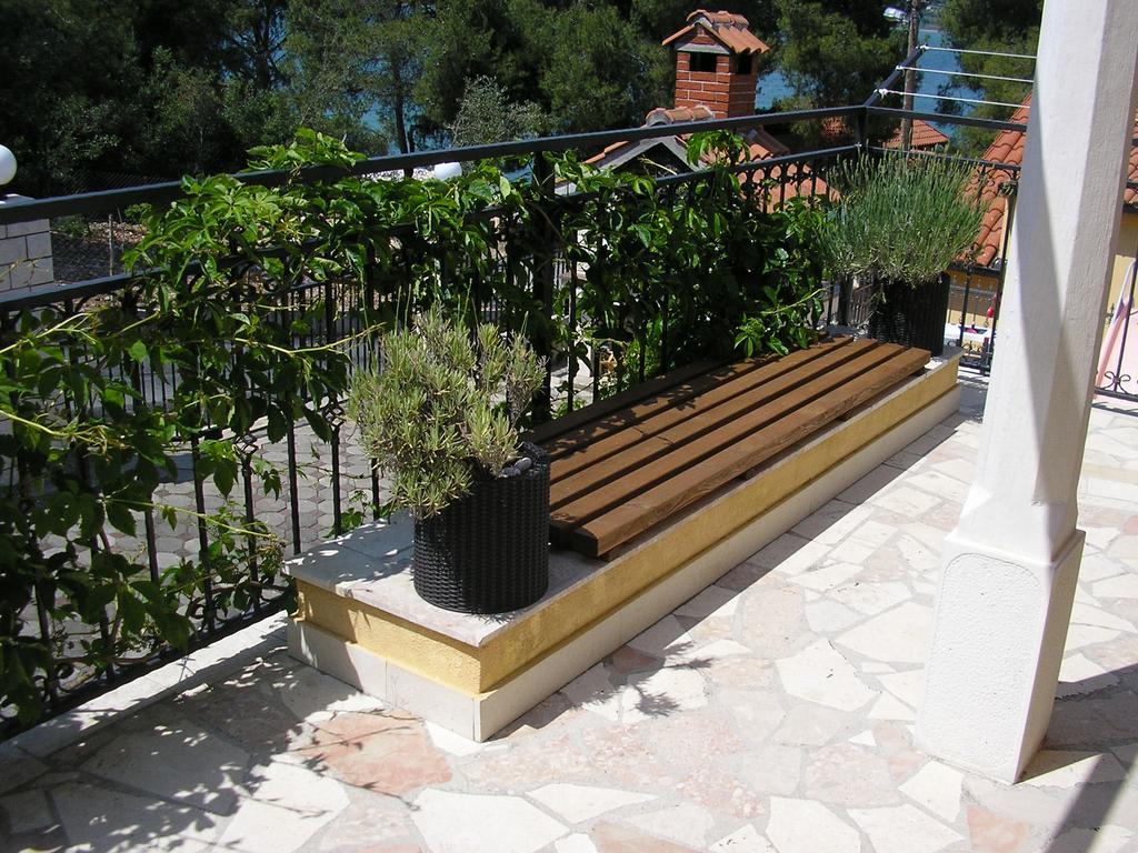 Apartments Viki Trogir Eksteriør bilde